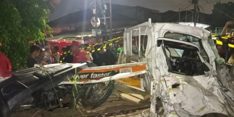 Remaja Tewas Tertabrak Kereta di Perlintasan Stasiun Pondok Jati, Jakarta Timur