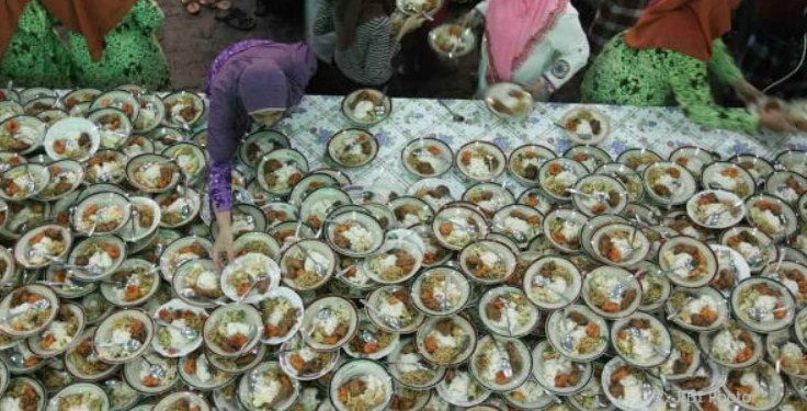 Daftar Masjid di Yogyakarta yang Menyediakan Takjil Gratis untuk Berbuka Puasa Ramadan 2025