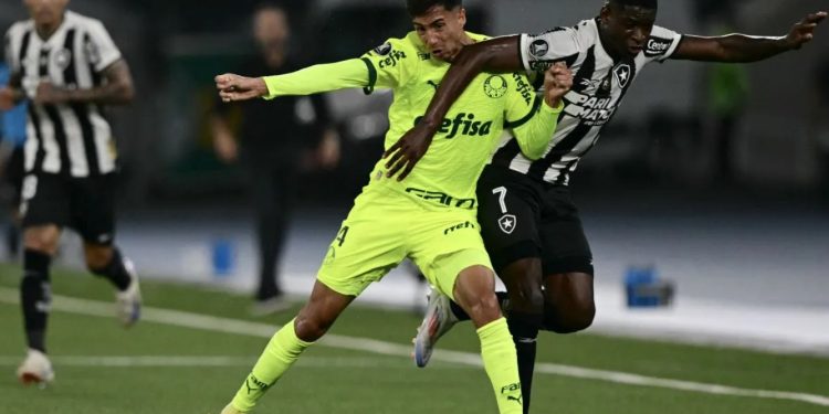 Pep Guardiola Kagum dengan Penampilan Vitor Reis Saat Manchester City Kalahkan Plymouth Argyle