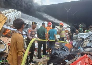 Kebakaran Tempat Pengepul Rosok di Kasihan, Kerugian Diperkirakan Capai Rp550 Juta