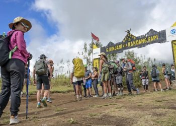 Waspadai AMS dan Hipotermia saat Mendaki Gunung: Panduan Kesehatan untuk Pendaki