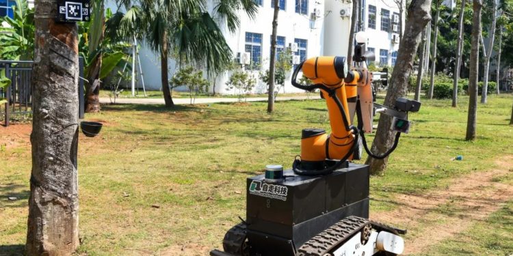 Robot Penyadap Karet Buatan China Masuki Pasar Indonesia, Solusi Atasi Kekurangan Tenaga Kerja