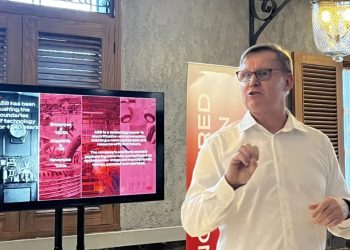 ABB Soroti Tantangan Transisi Energi di Indonesia