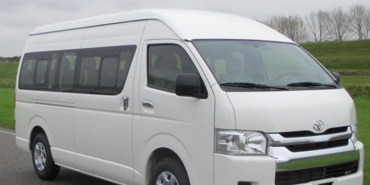 Trans Bandung: Pilihan Tepat untuk Sewa Hiace Premio Luxury Jakarta dengan Pelayanan Terbaik