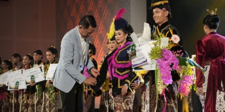 Mahasiswa UNY dan UGM Terpilih Jadi Dimas Diajeng Sleman 2025