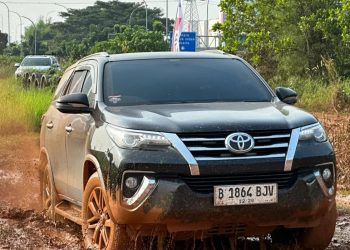 Rayakan Ulang Tahun ke-18, ID42NER Tunjukkan Ketangguhan Fortuner di Jalur Off-Road