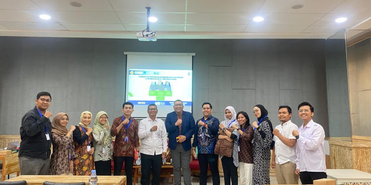 IKM Sleman dan Mahasiswa UPN Veteran Yogyakarta Kembangkan Produk Bernilai Wisata