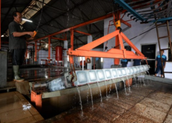 Mesin Es Kristal Jadi Kebutuhan Vital di Industri Kuliner Modern