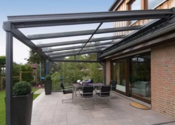 Putra Galuh Steel Mitra Terpercaya untuk Pintu Besi dan Kanopi di Tangerang Selatan