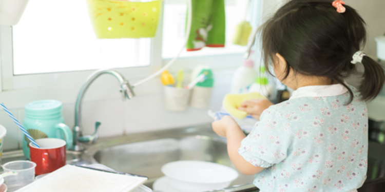 Cara Melatih Sikap Mandiri pada Anak Sejak Kecil